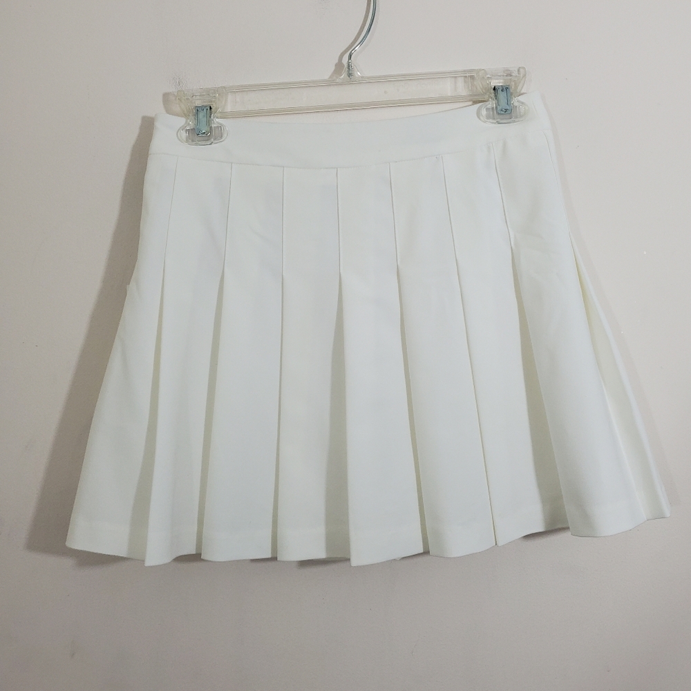 Aritzia Sunday Best Olive Style Pleated Mini Skirt White NWT Size 2 Tennis Prep - Picture 2 of 13